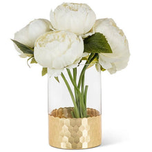 Chisel Base Vase
