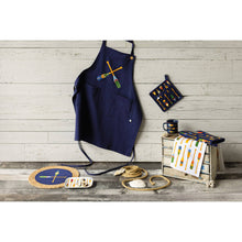 Voyage Spruce Potholder