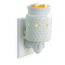 Pluggable Fragrance Warmer-Classic White Hobnail