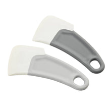 Pan Scraper, Gray or White