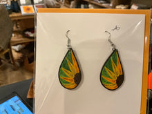 Iconic Quilling Earrings, asst.