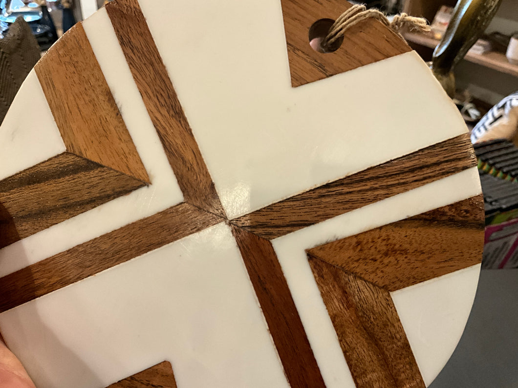 Clement Round Board /Small