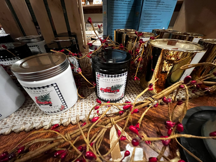 7 oz Farmhouse Candle, Black